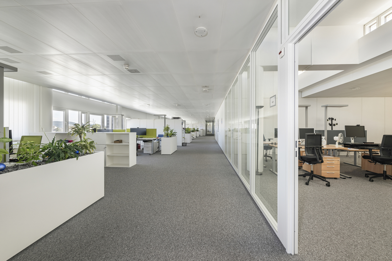 700m² de bureaux, photo 4 sur 10