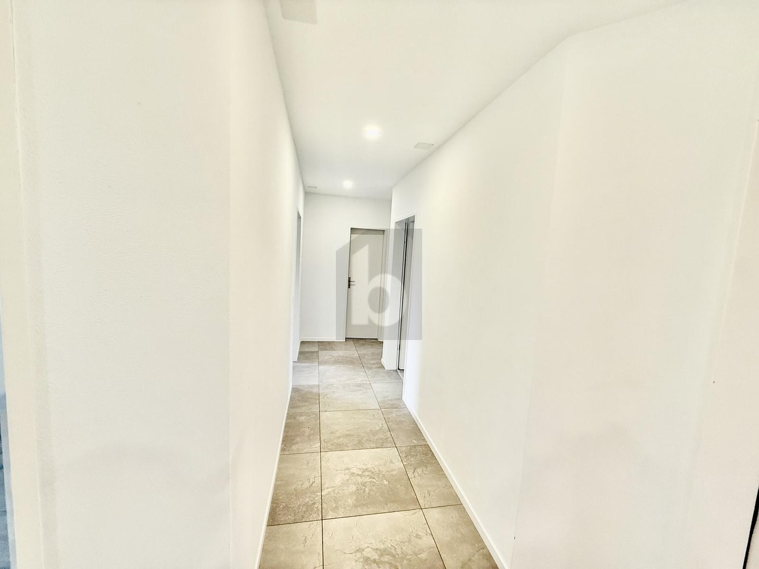 4 ½ rooms apartment, photo 1 sur 4