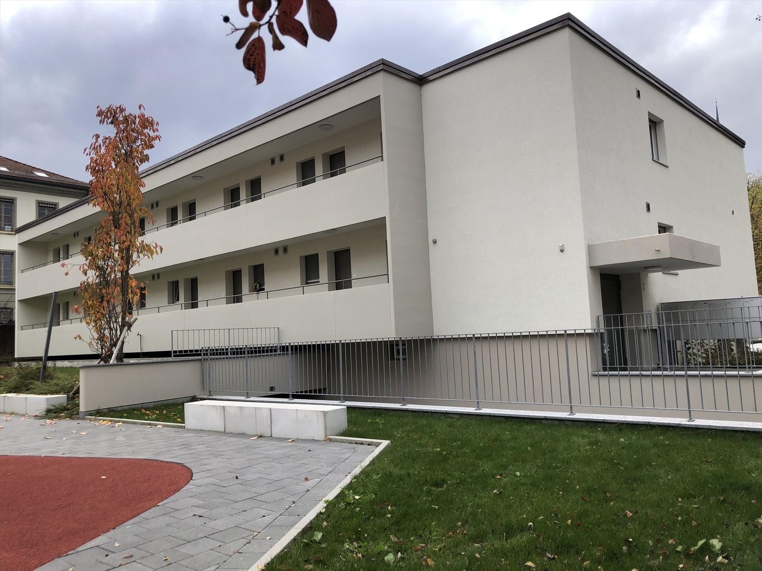 Bureau de 40m², photo 1 sur 4