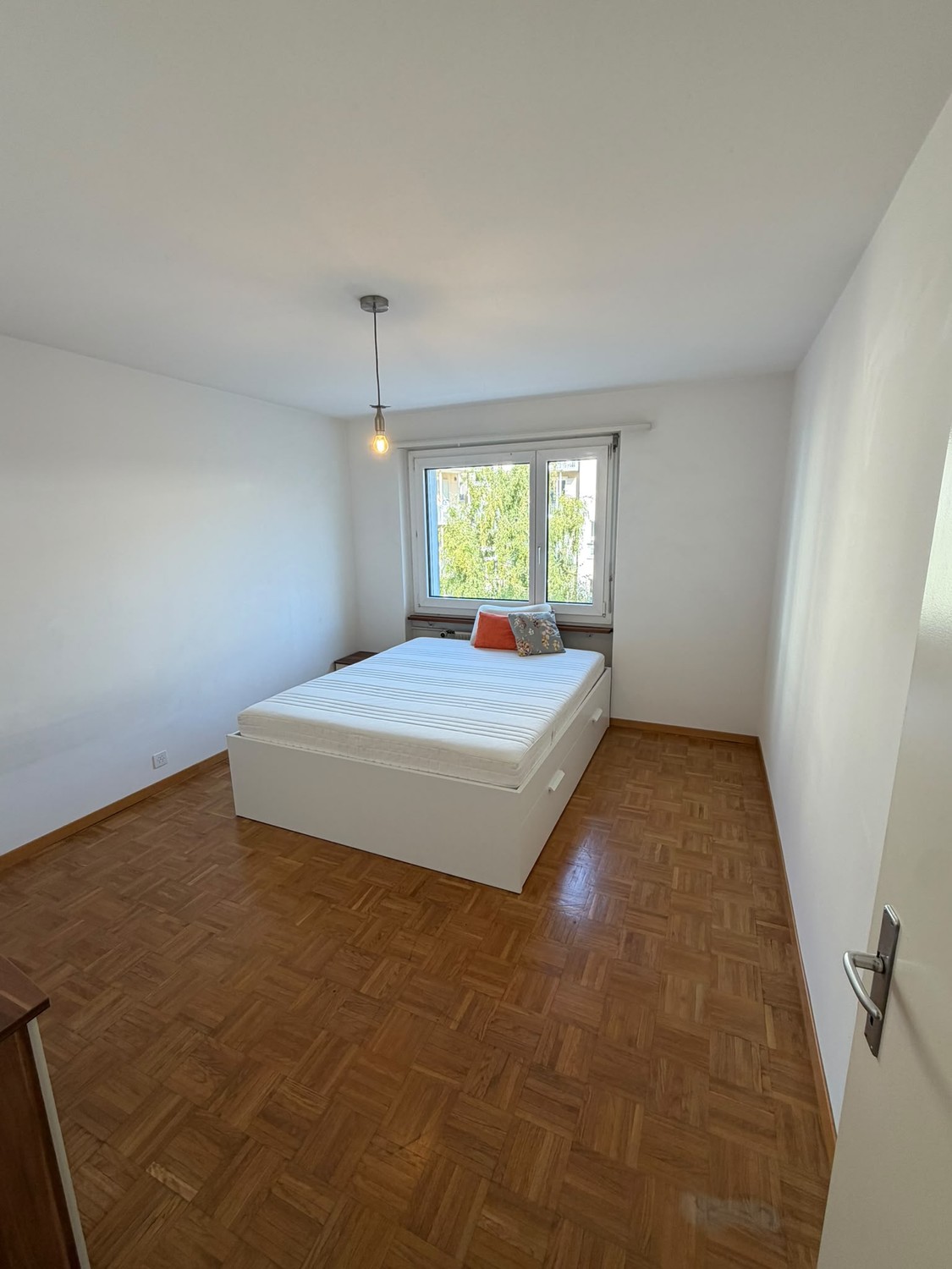 Chambre en colocation, photo 3 sur 5