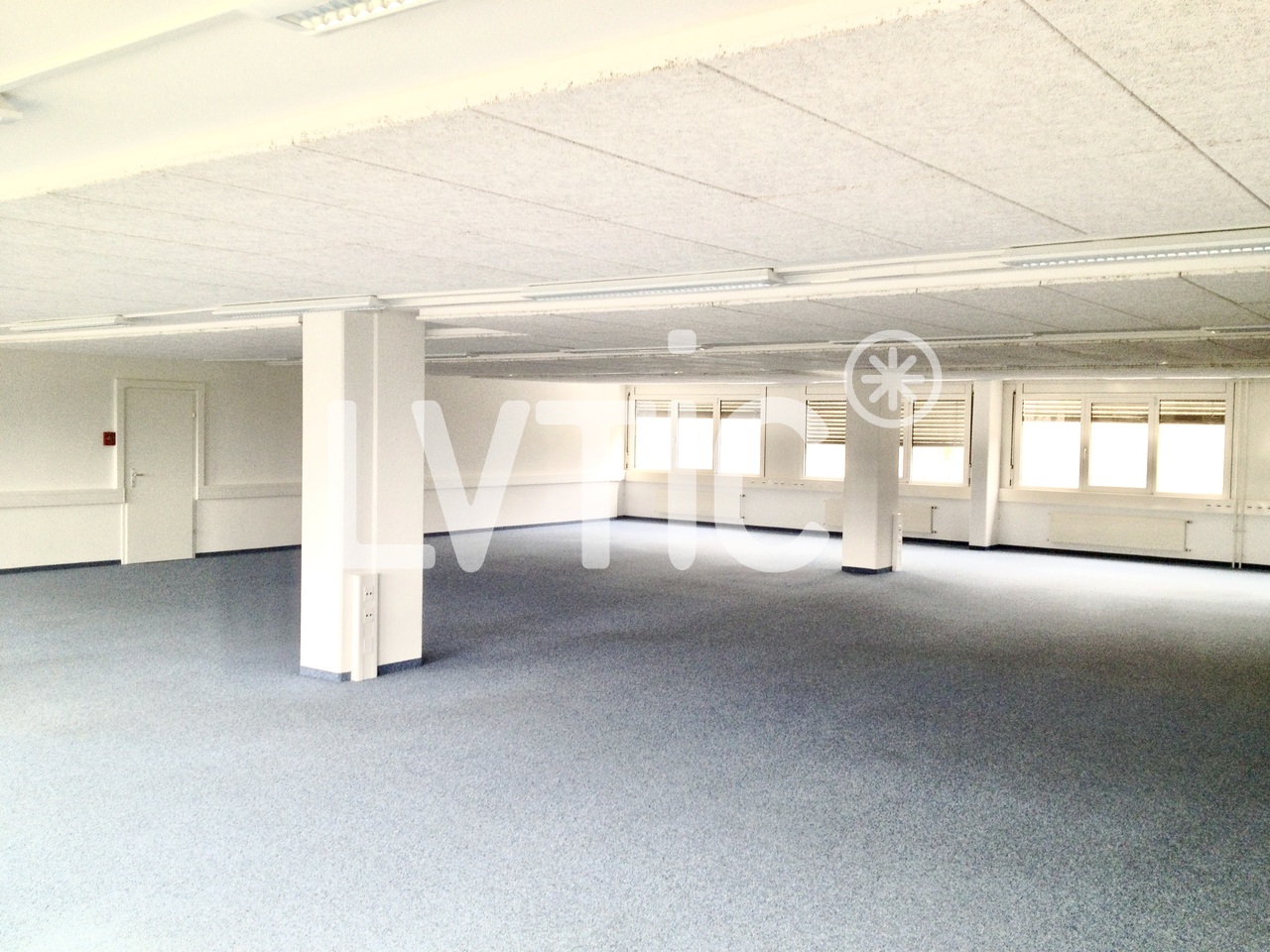 125m² office, photo 3 sur 6