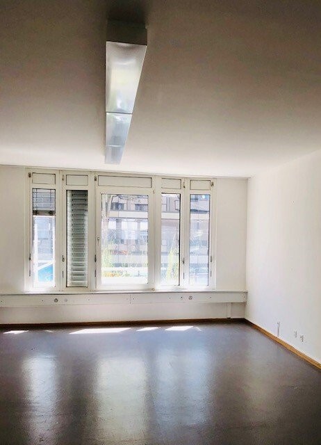 65m² bureau, photo 3 sur 5