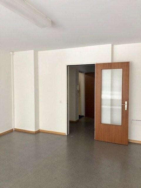 65m² bureau, photo 2 sur 5