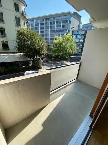 Studio de 35 m² avec balcon