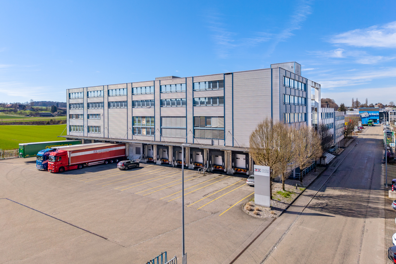 2500m² commercial, photo 3 sur 10