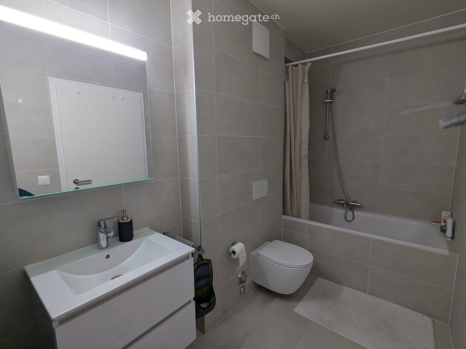 3 rooms apartment