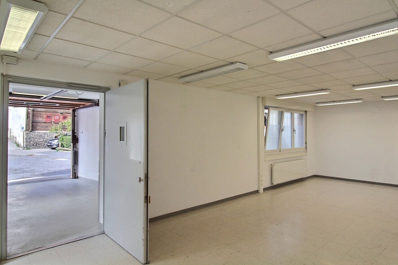 191m² commercial