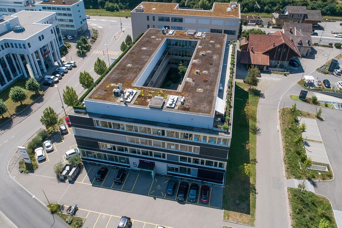 150m² bureau, photo 1 sur 5