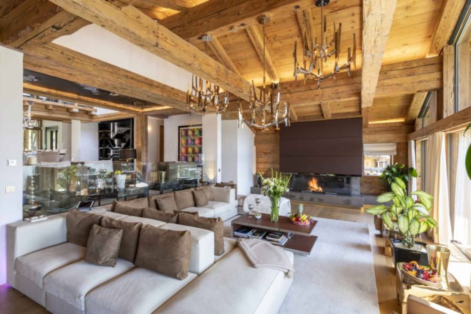 10 rooms chalet, photo 3 sur 10
