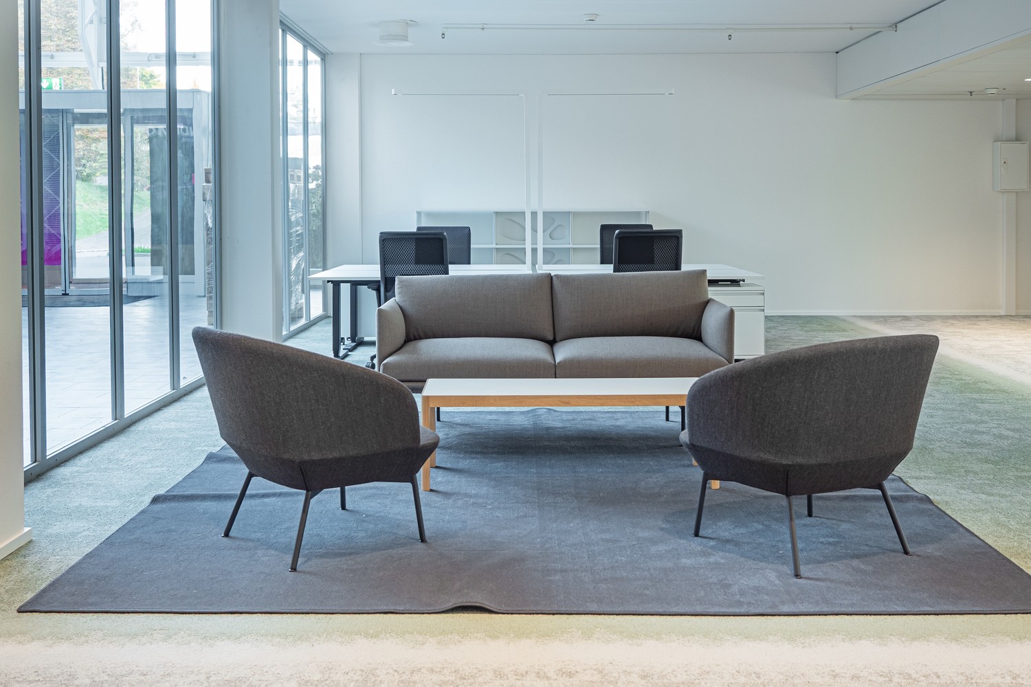 256-3300m² office, photo 1 sur 10