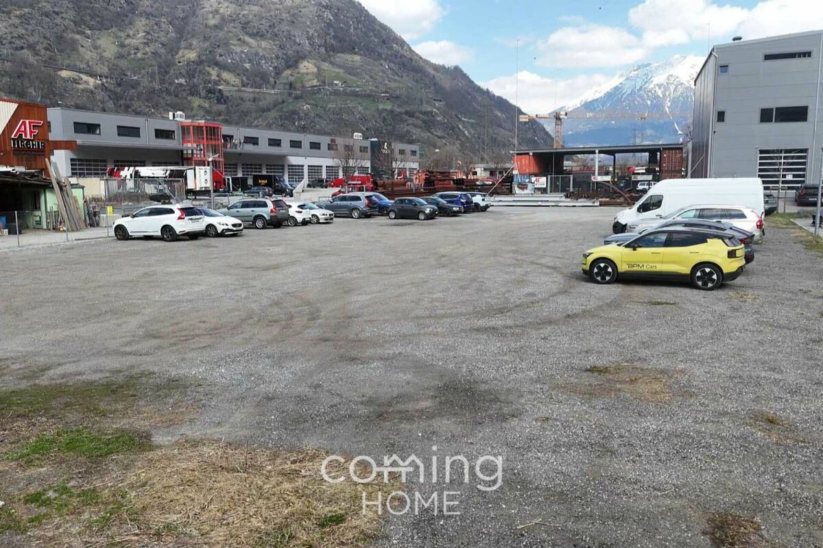 Terrain commercial, photo 3 sur 10