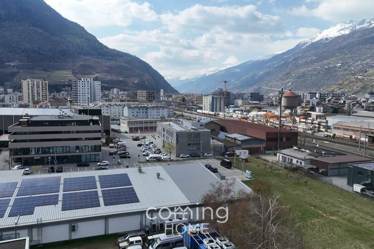 Terrain commercial, photo 9 sur 10
