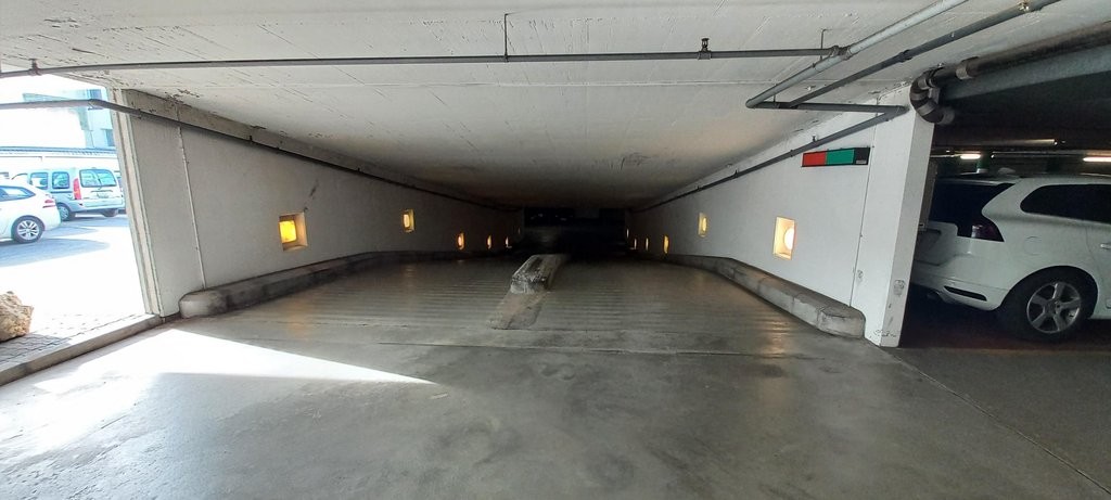 12m² underground slot, photo 3 sur 3