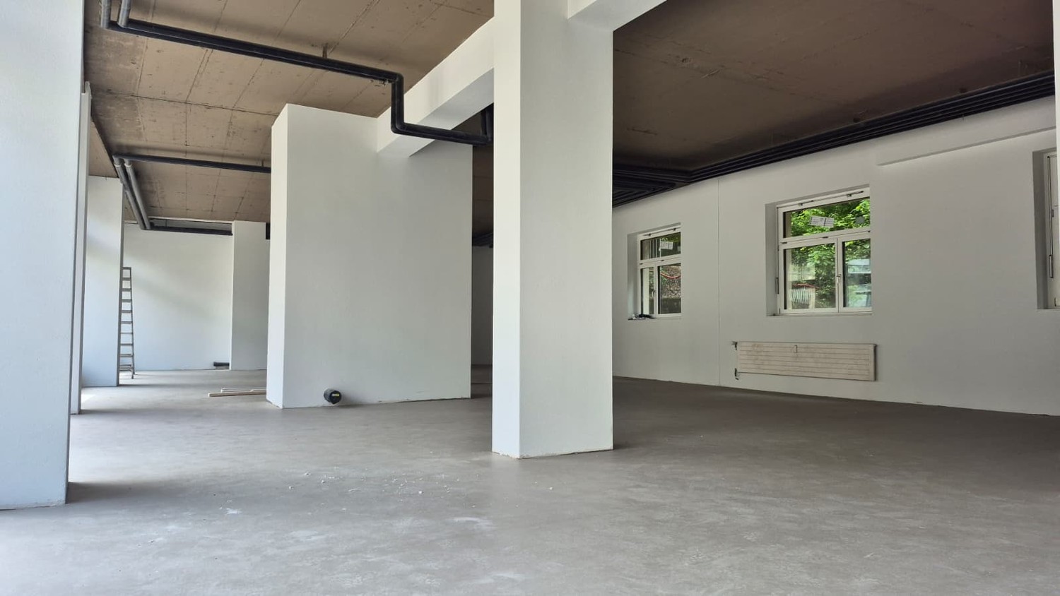 103m² commercial, photo 2 sur 4