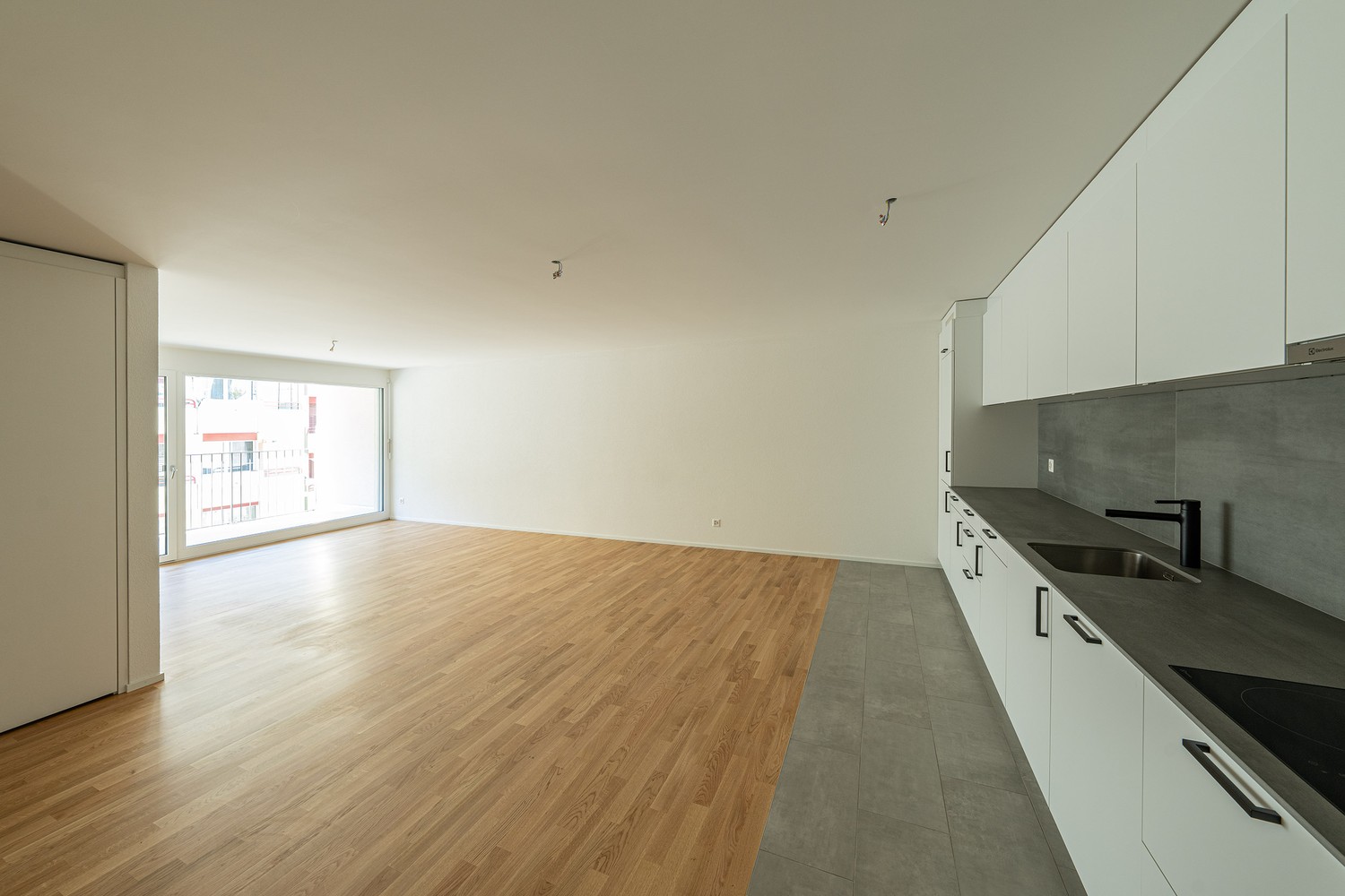 Appartement de 3 ½ pièces, photo 1 sur 8