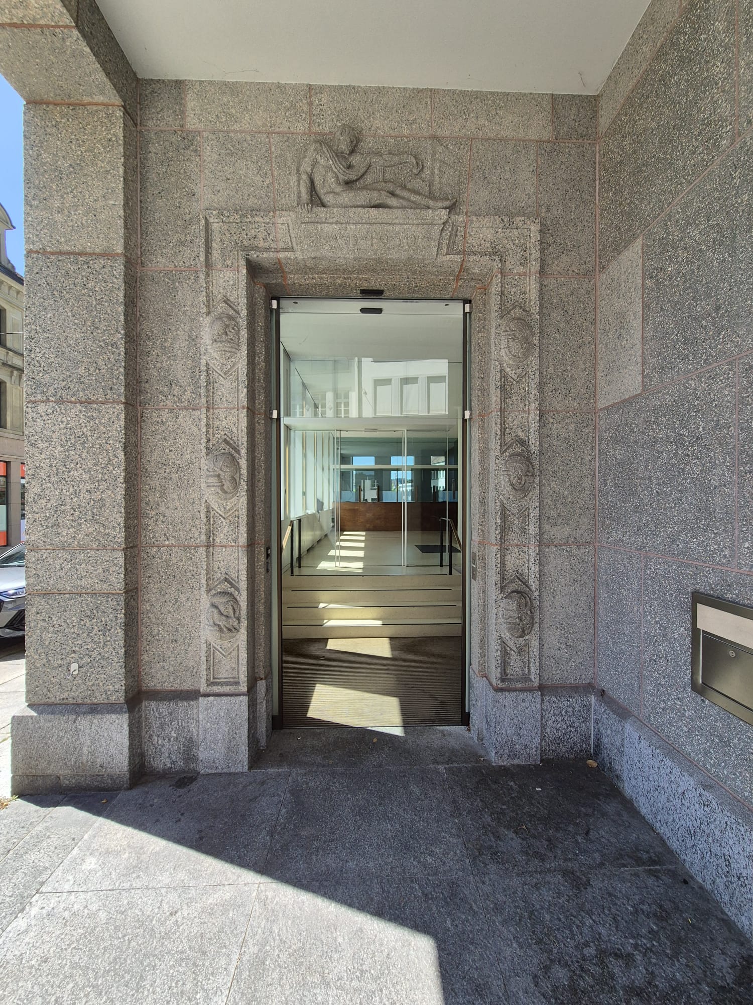 Boutique, photo 3 sur 7