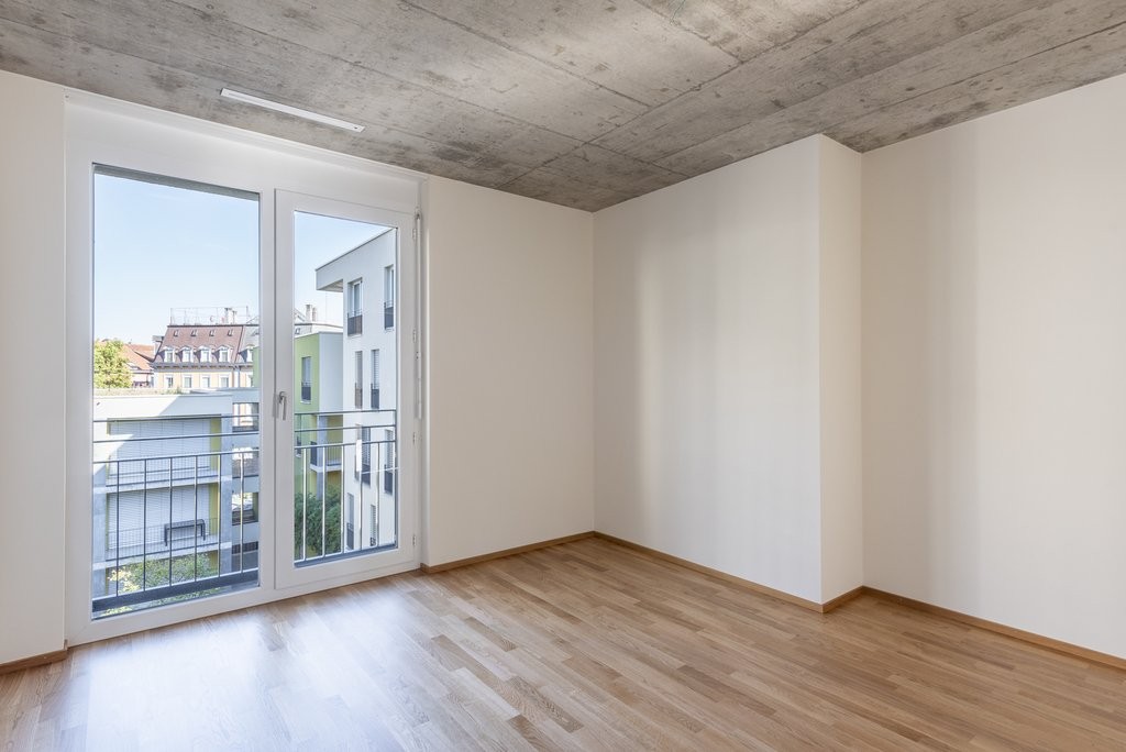 Appartement de 2 ½ pièces

Élégant et doté d'un confort moderne, cet appartement convient aux couples et aux personnes seules. L'immeuble est situé à proximité du centre de Biel. Les transports publics avec des connexions dans toutes les directions ainsi que les possibilités de shopping se trouvent , photo 5 sur 10