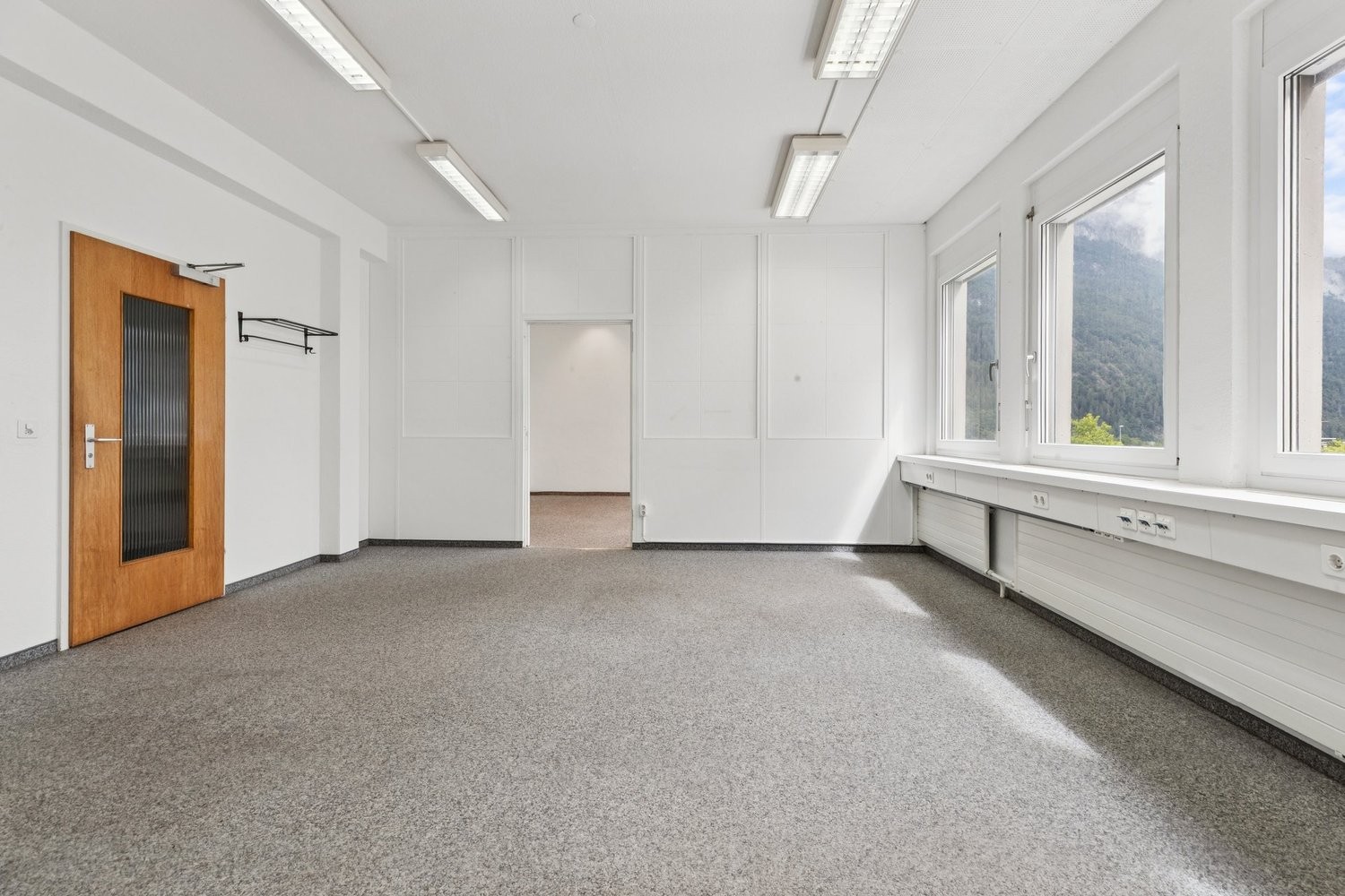 858m² de bureaux, photo 7 sur 10