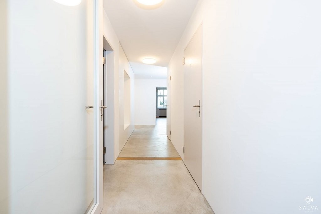 138m² bureau, photo 9 sur 10