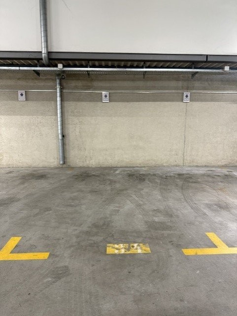 Place de parc souterrain
