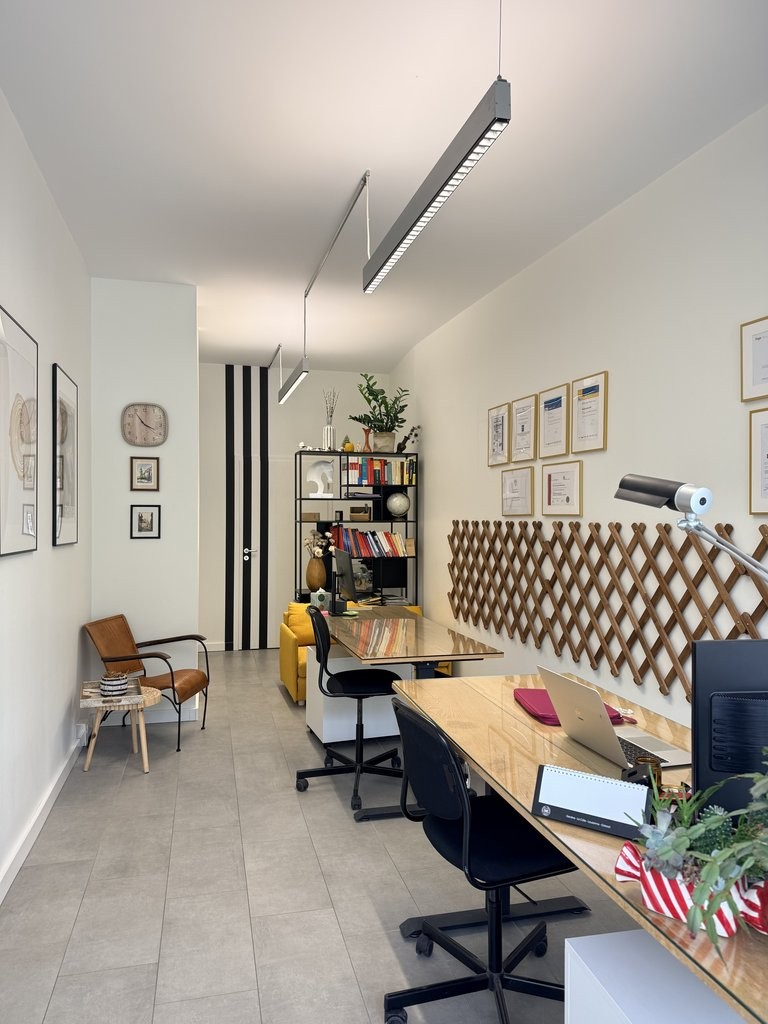 27m² commercial