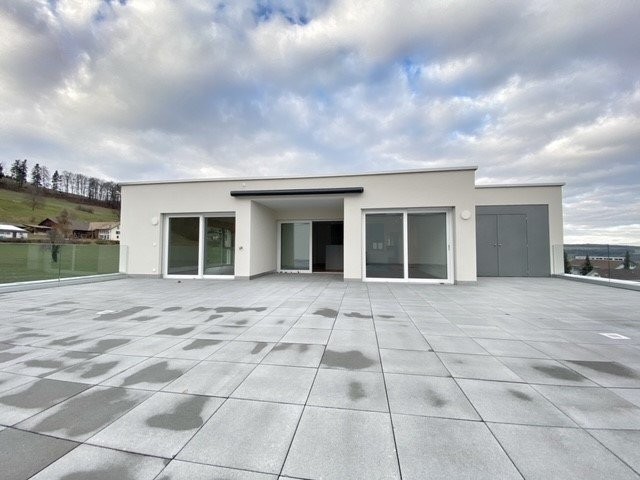 Appartement d'attique de 3 ½ pièces, photo 2 sur 5