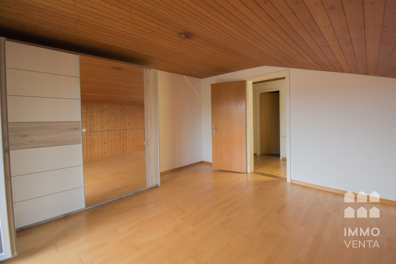 Appartement mansardé de 2 ½ pièces, photo 6 sur 9