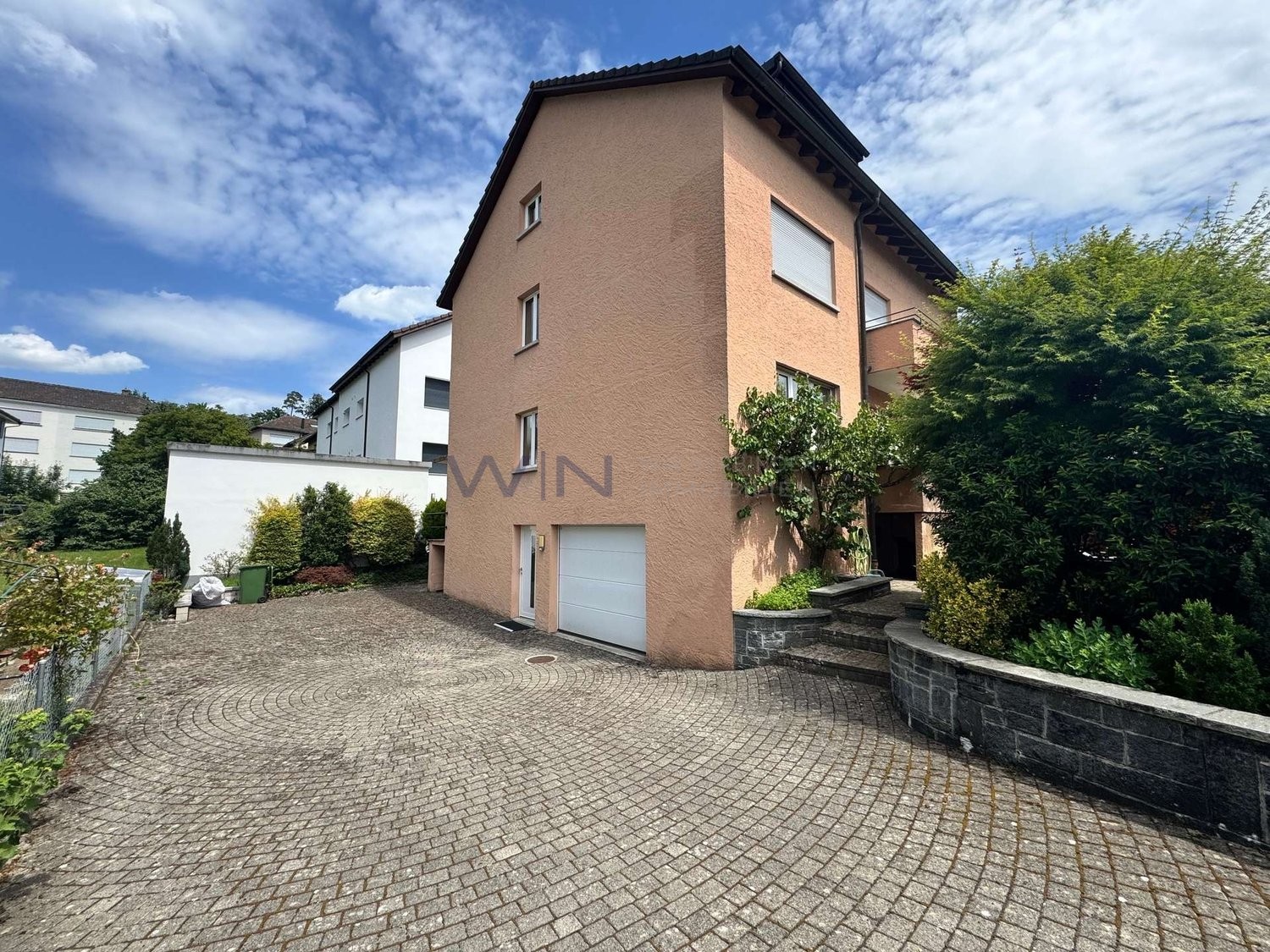 10 pièces maison individuelle