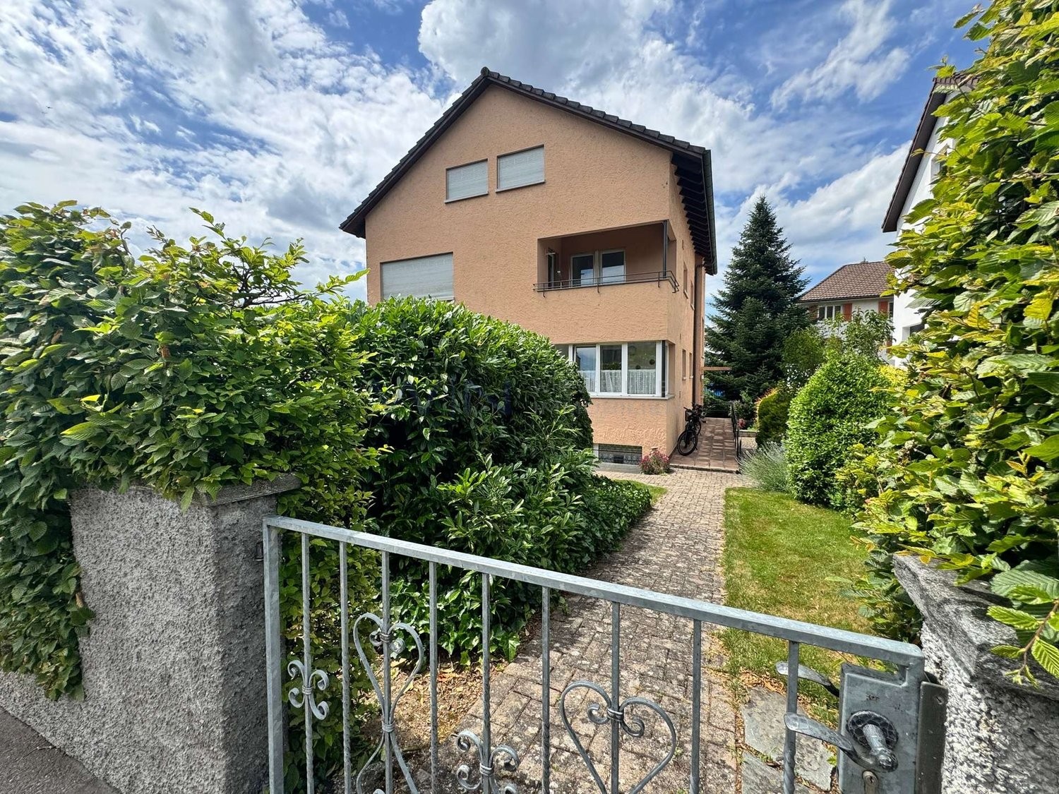 10 pièces maison individuelle