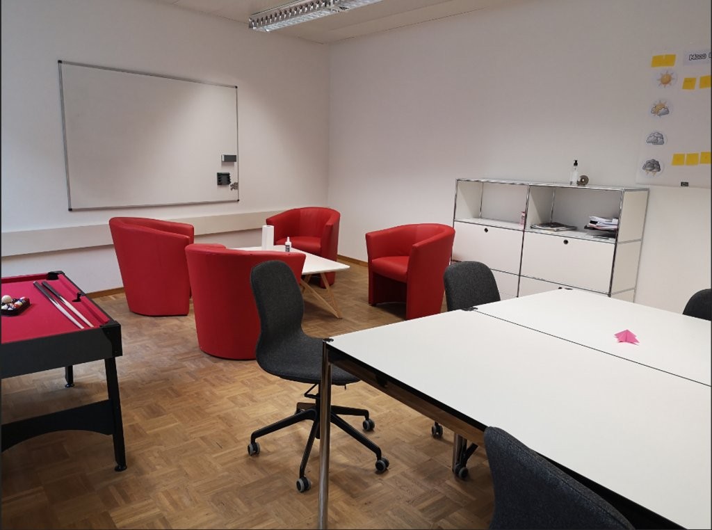 Bureau de 30m², photo 1 sur 3
