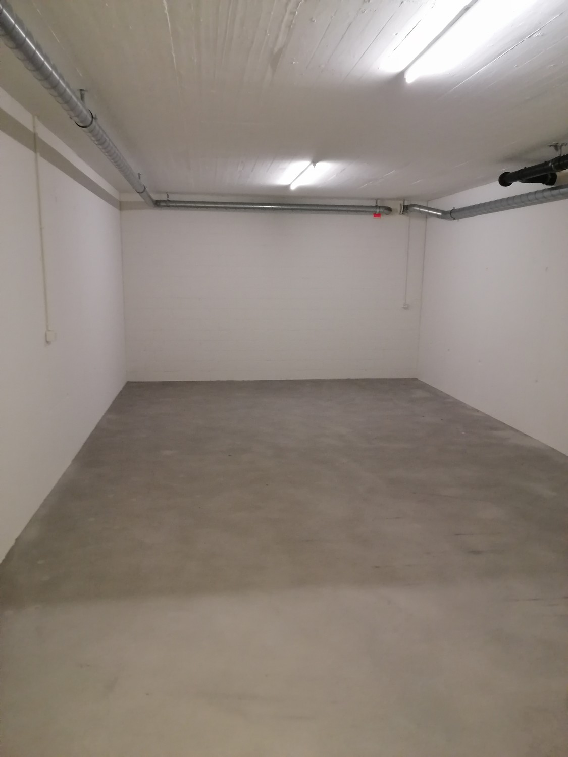 35m² commercial