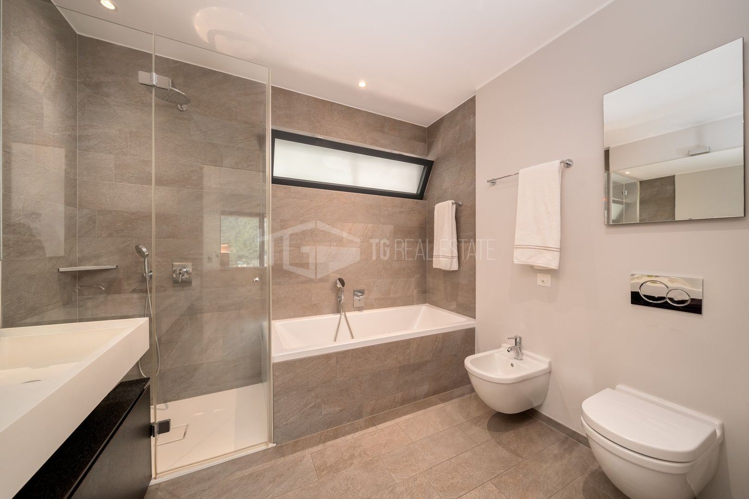 appartement mansardé de 4 pièces