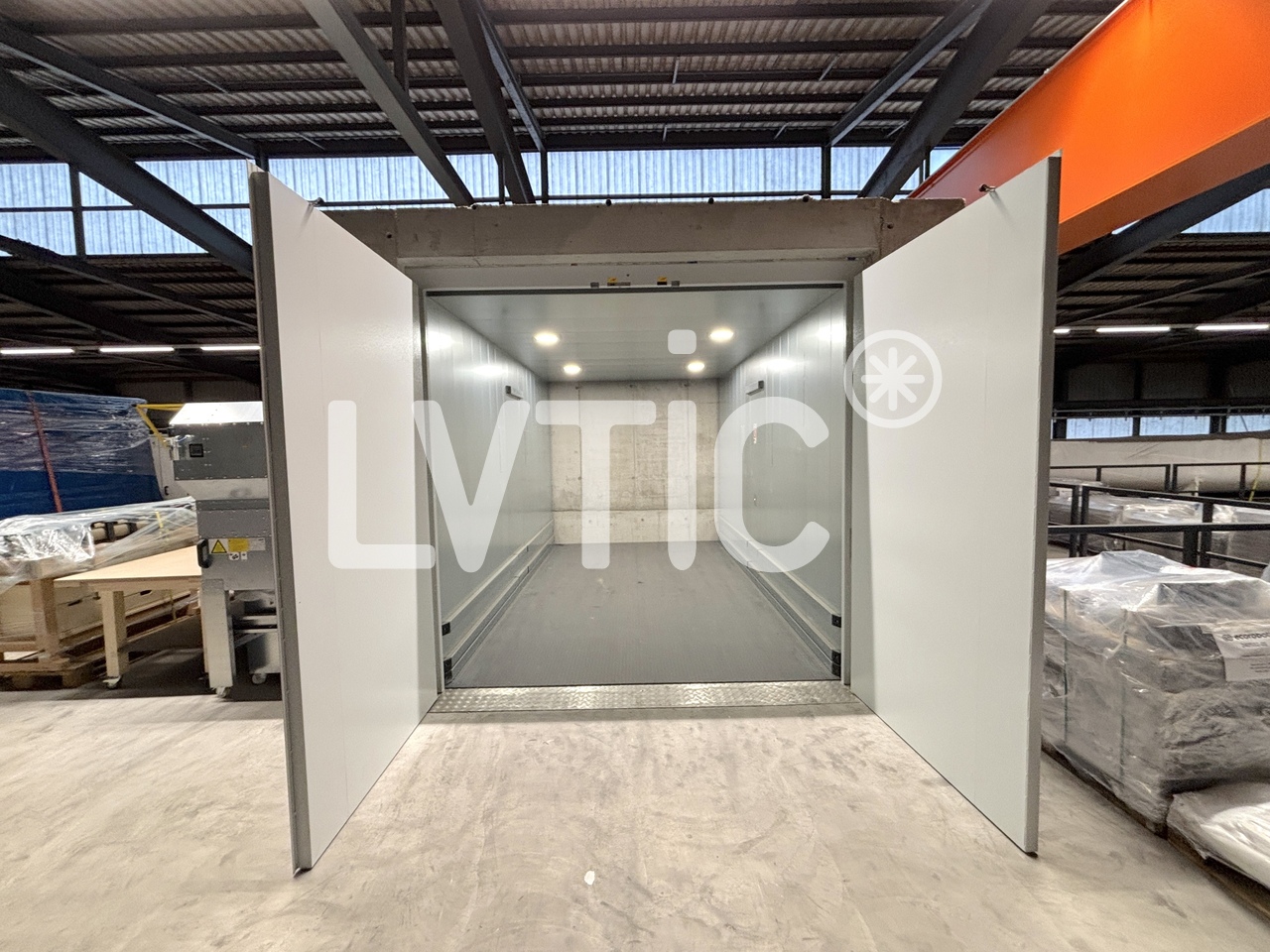 1000m² storage room, photo 5 sur 8