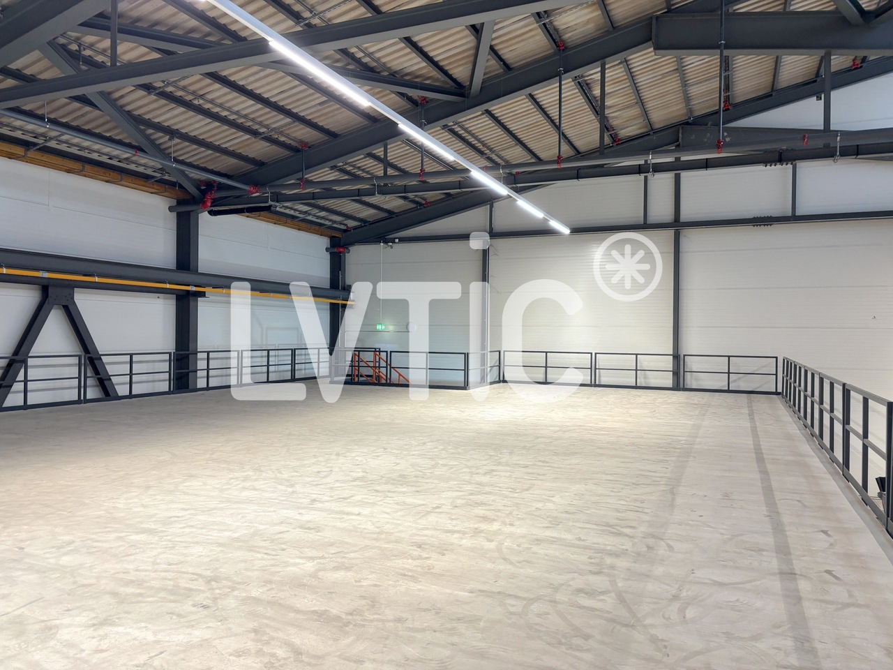 1000m² storage room, photo 4 sur 8