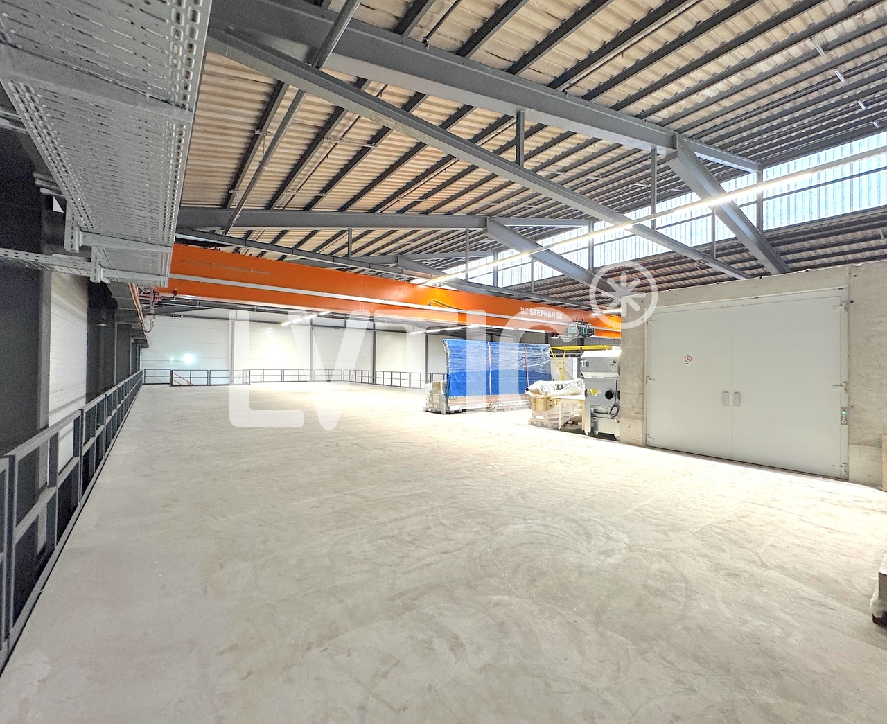 1000m² storage room, photo 2 sur 8