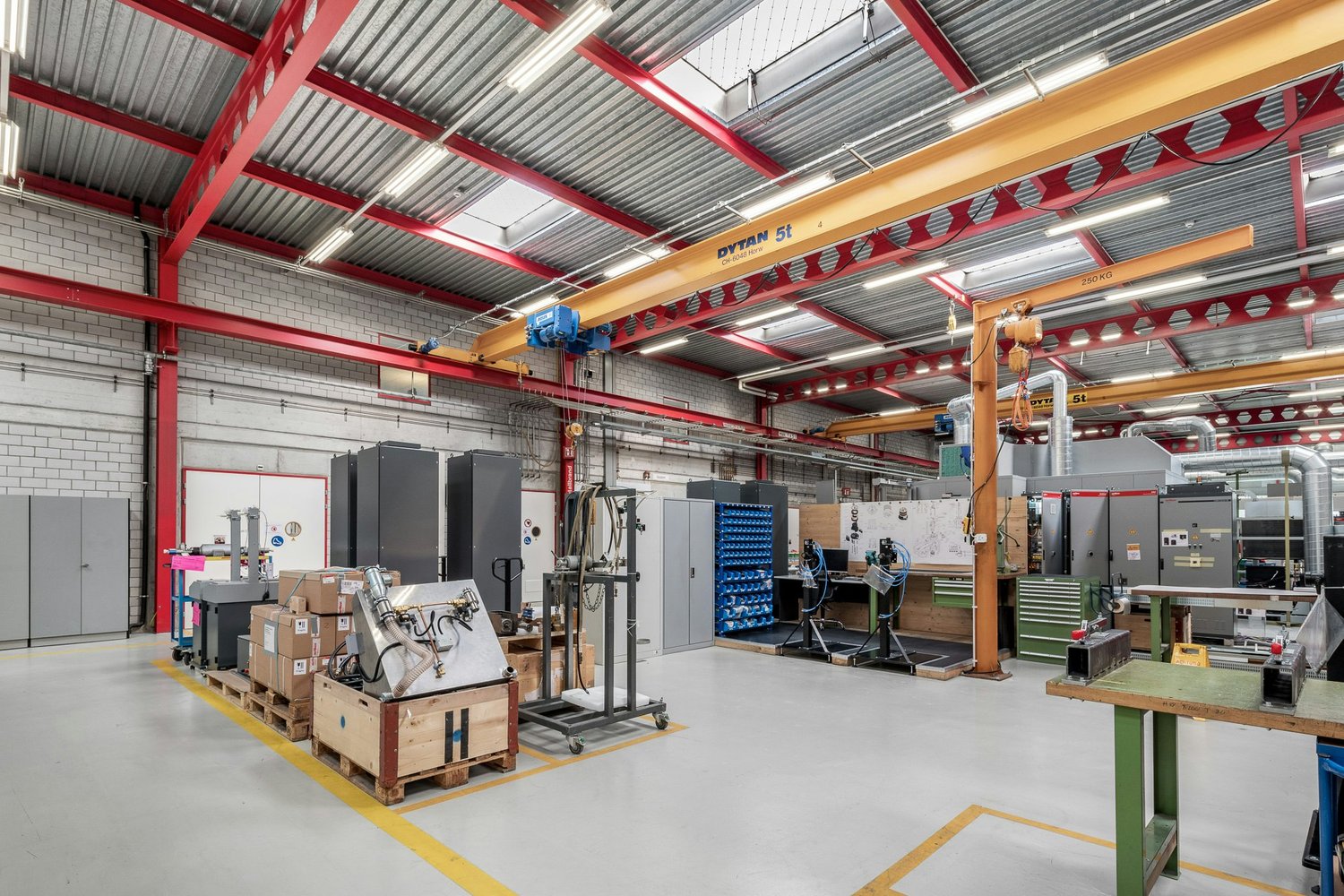 2000m² commercial