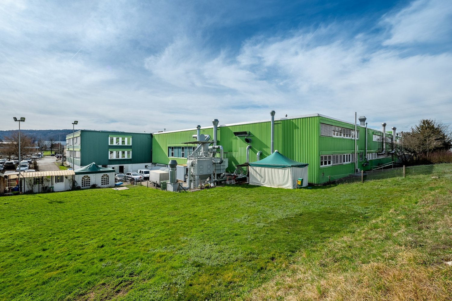2000m² commercial
