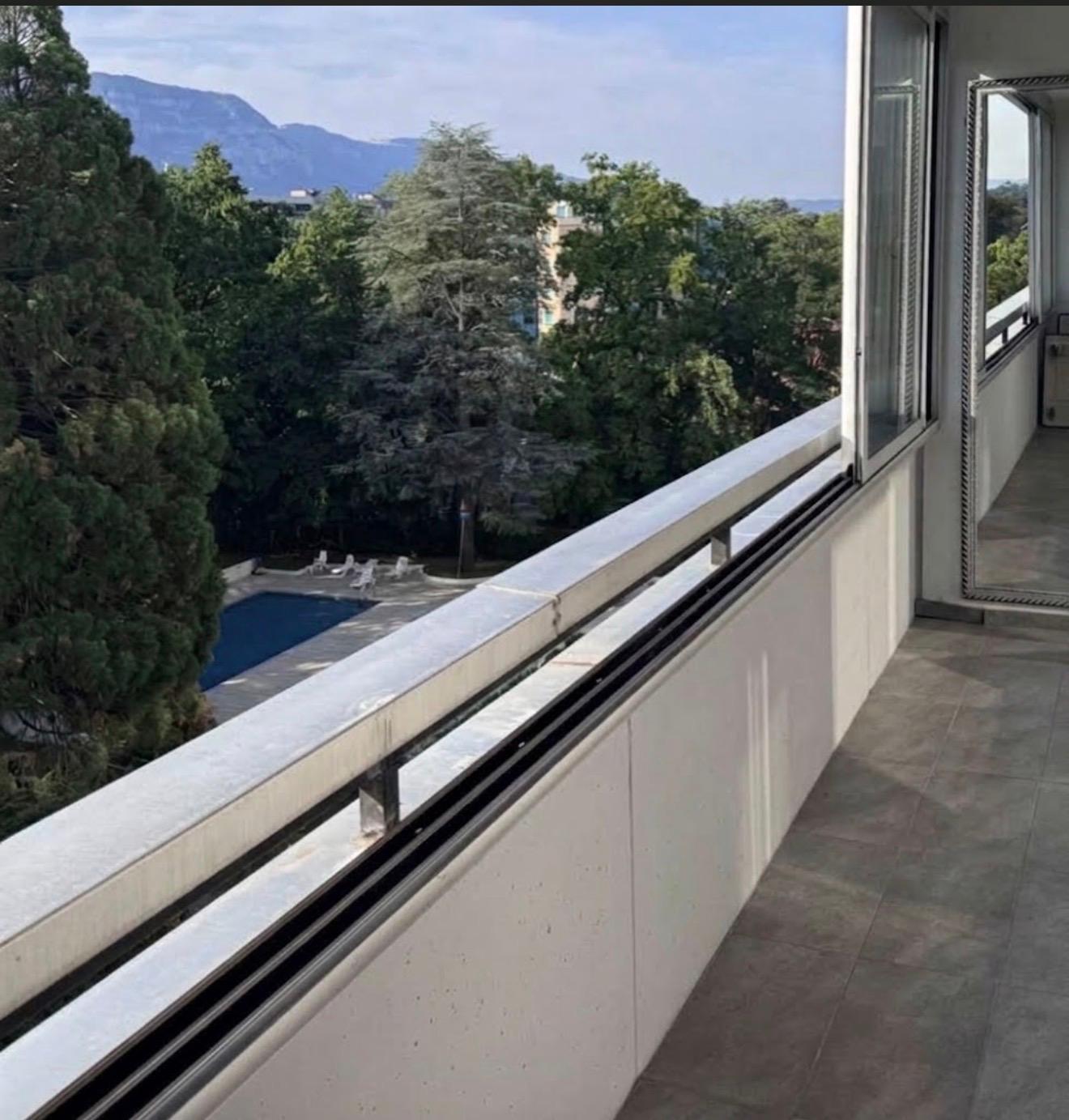 2 rooms furnished flat