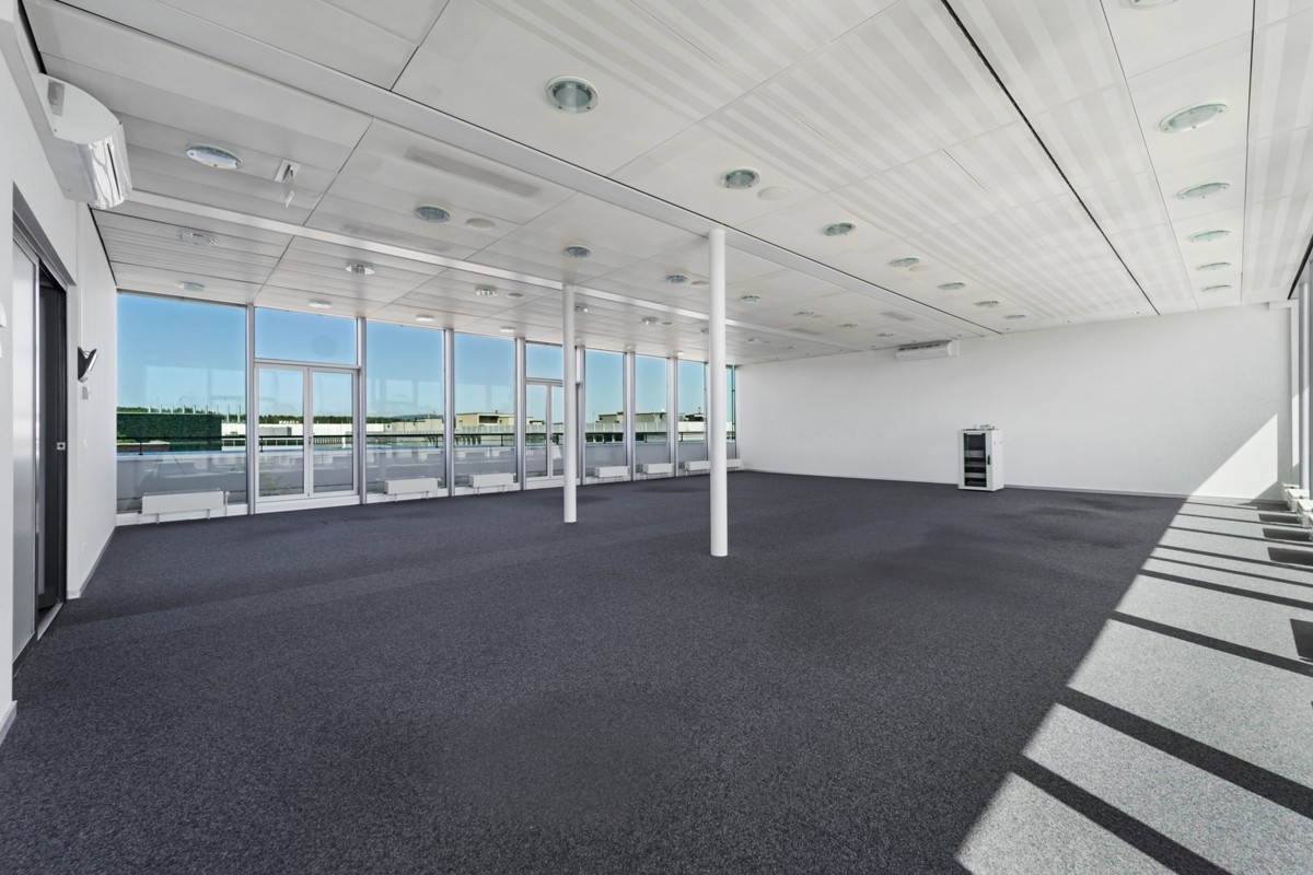 148m² de bureau