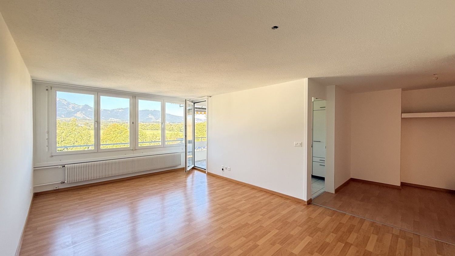 Appartement de 3 ½ pièces, photo 1 sur 8