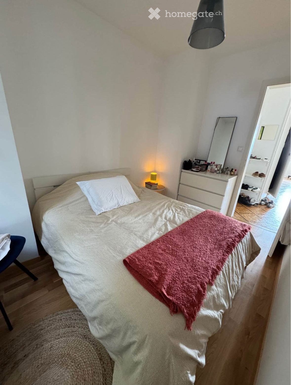 1 room single room