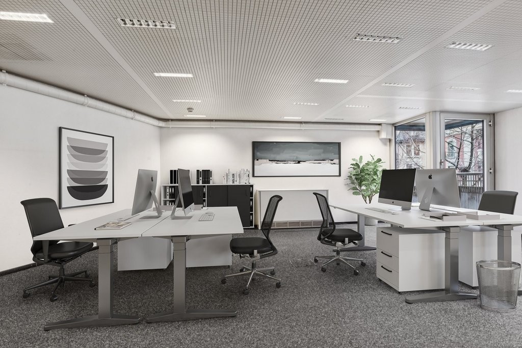 100m² office