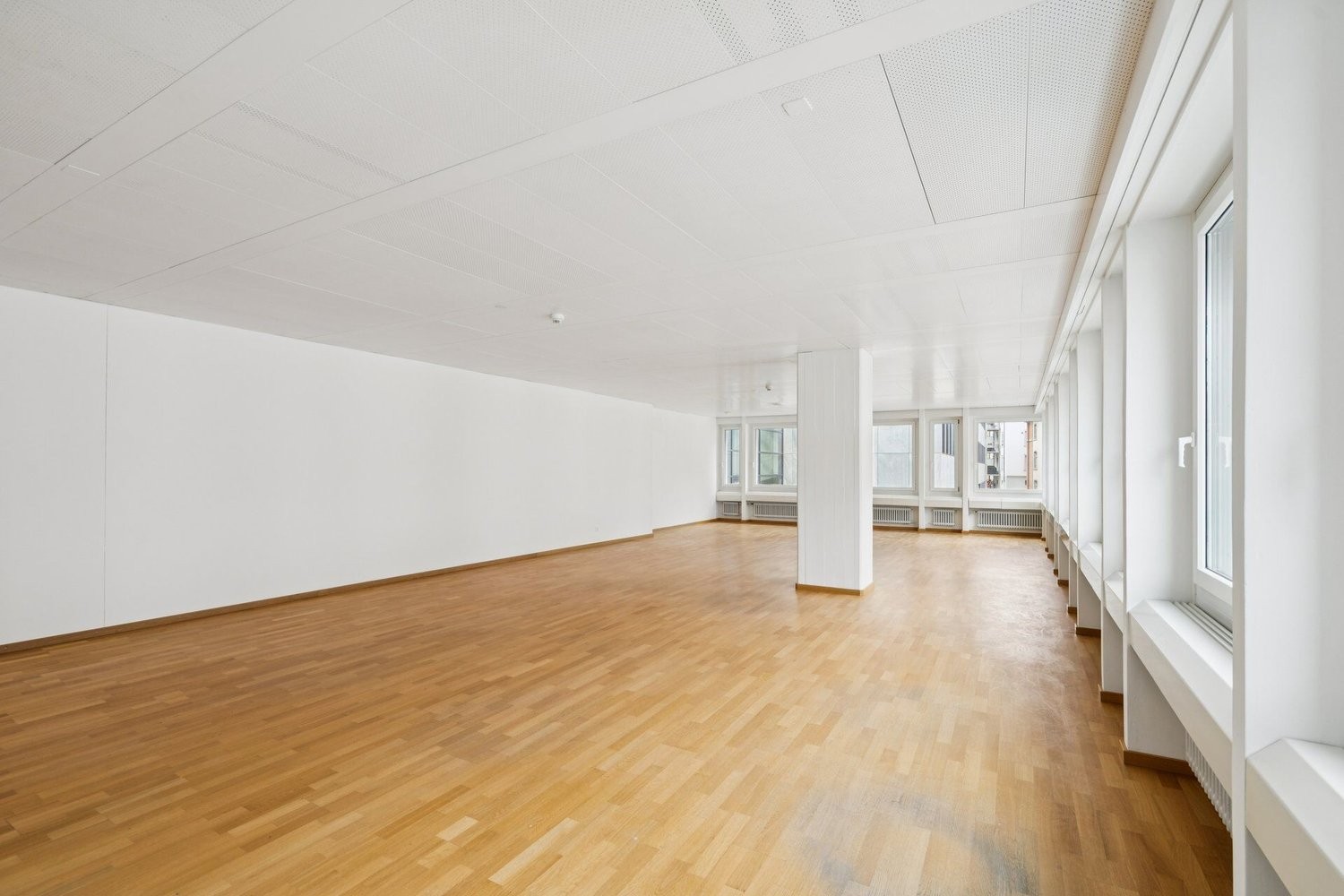 Bureau de 107m²