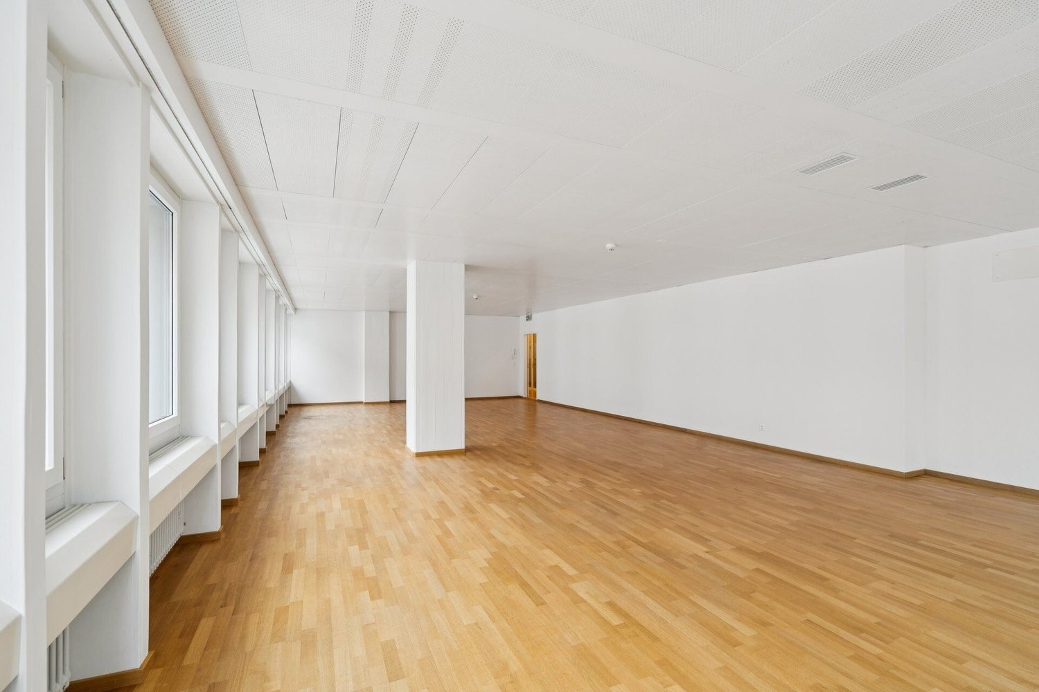 Bureau de 107m²
