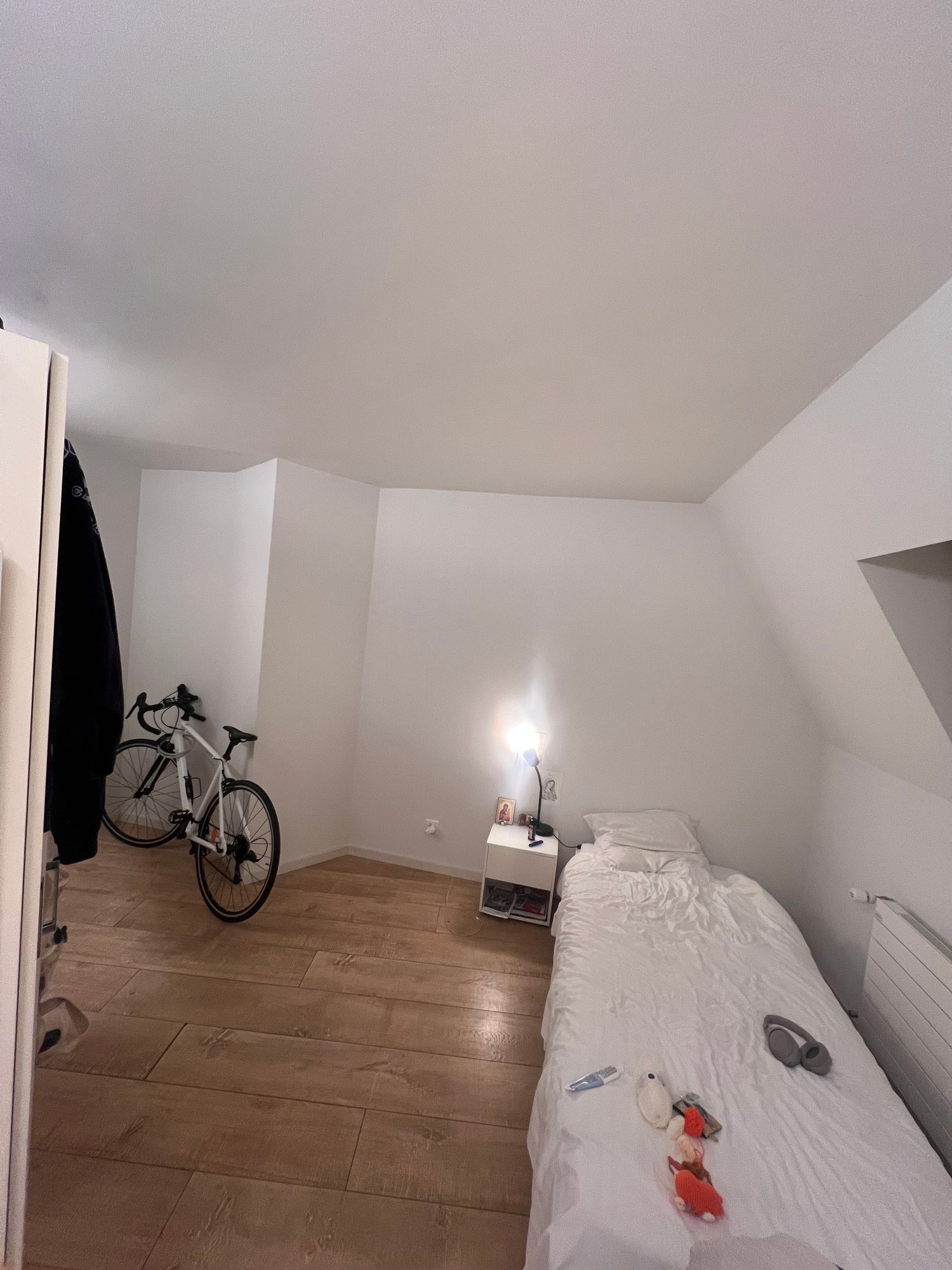 Room in a shared flat, photo 3 sur 8
