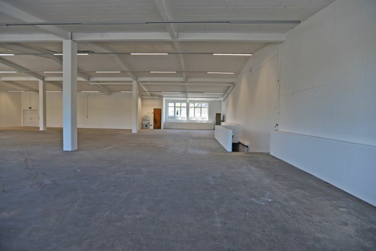 560m² de local de stockage, photo 7 sur 10