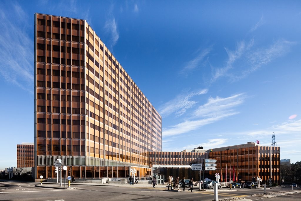 264m² office, photo 1 sur 9