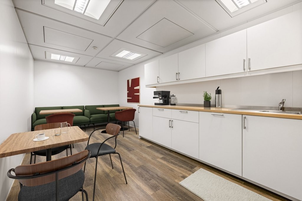 264m² office, photo 5 sur 9