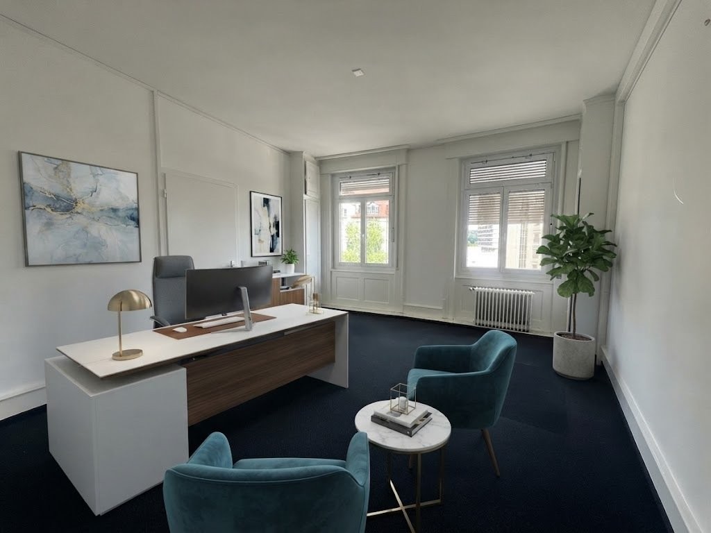 268m² office