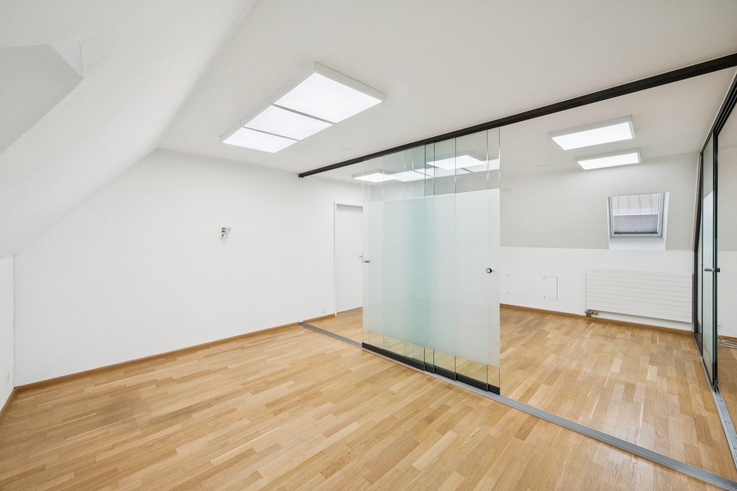 109m² bureau, photo 7 sur 8